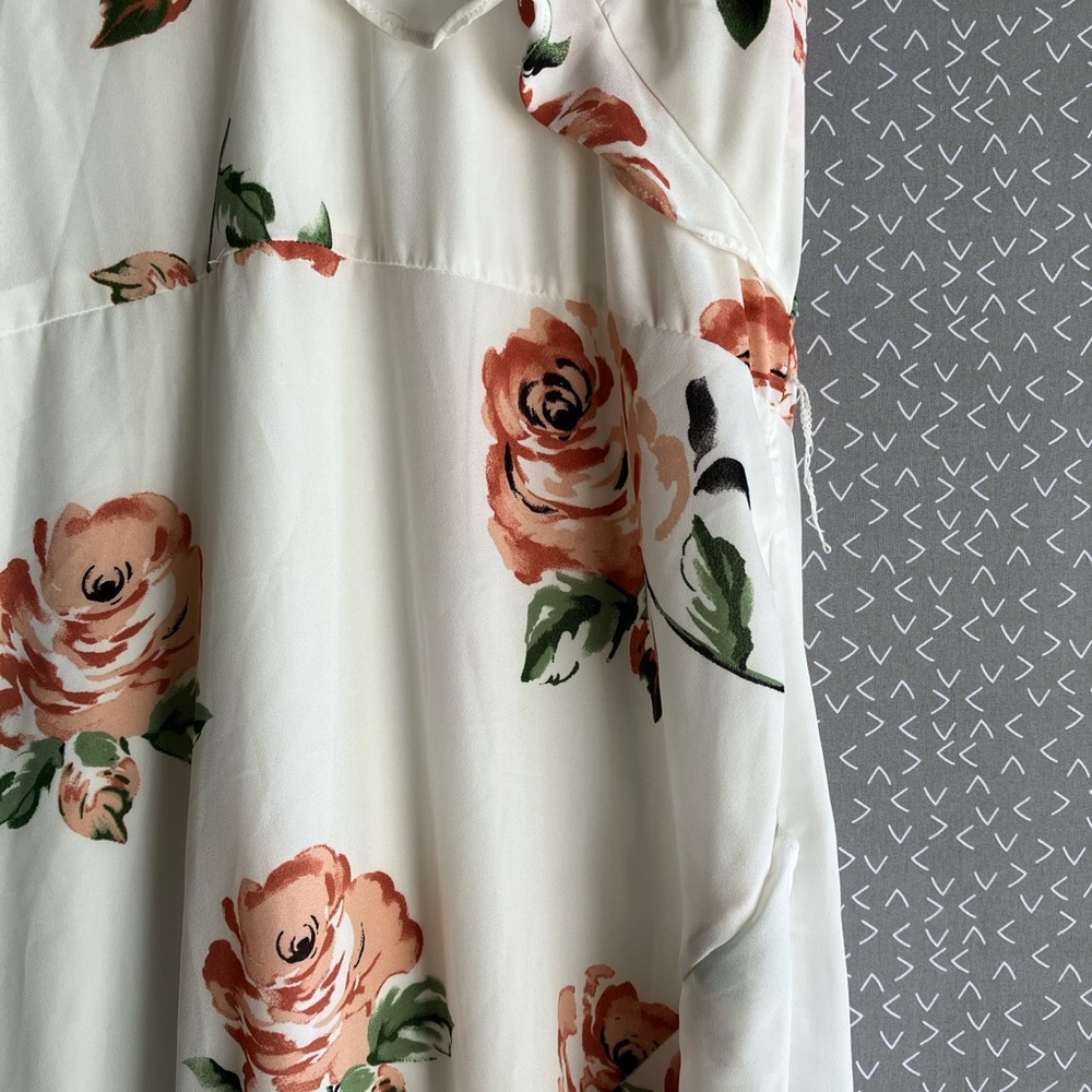DISNEY PRINCESS Floral Maxi Dress 53’’ in Length - Picture 3 of 7
